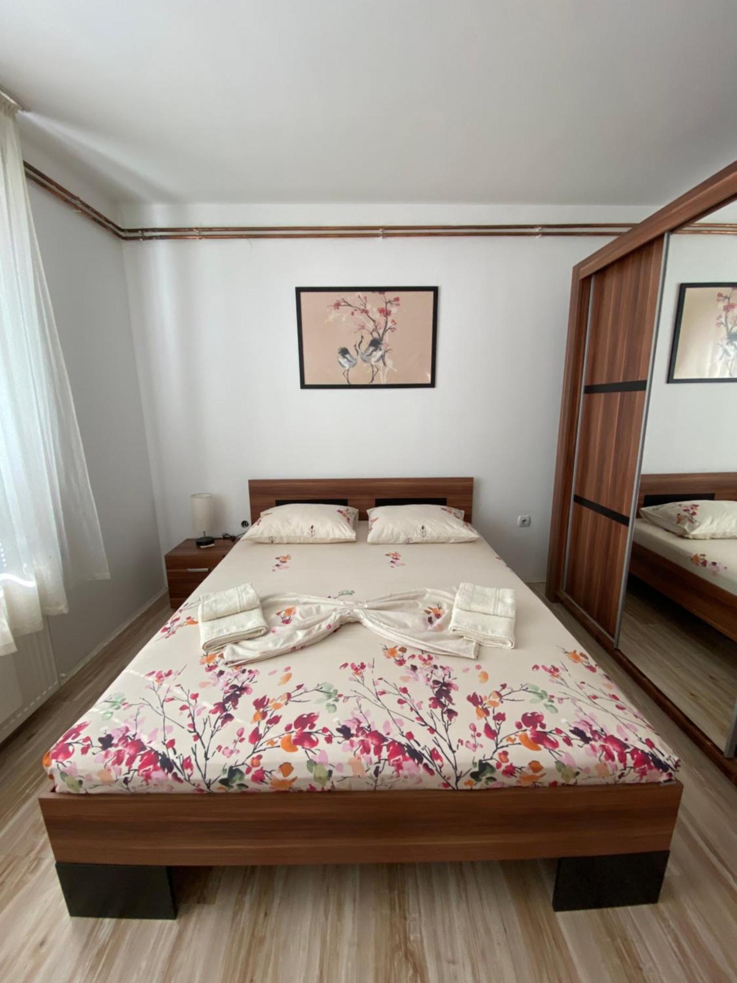 Apartmani Dora Leskovac Leskovac  Exterior photo